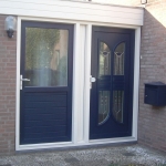 Voordeuren83